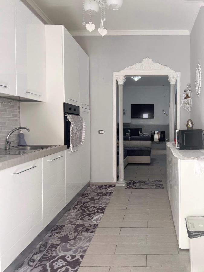 Sweet Home Ai Tribunali -1 Piano Naples Exterior photo